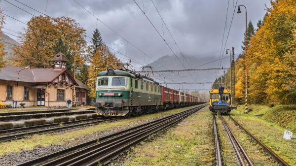 Farebná železnica v jesennom kabáte očami kolegov zo #zafarebnuzeleznicu