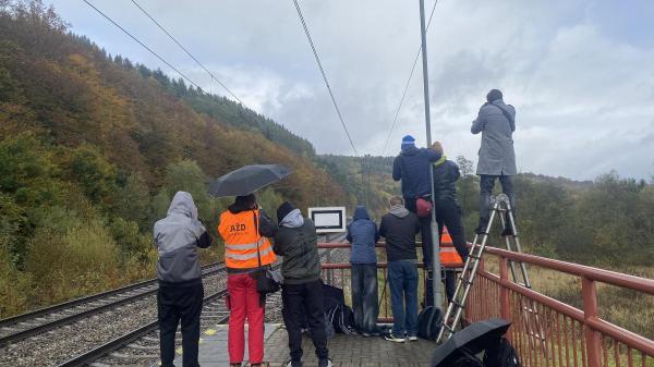 Farebná železnica v jesennom kabáte očami kolegov zo #zafarebnuzeleznicu