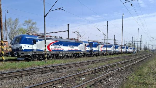 ZSSK CARGO prebrala prvých päť prenajatých Vectronov zo série A17 